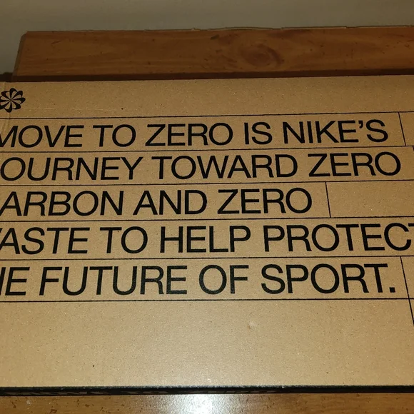 Brand New Women's Size 8.5 Sneakers - Picture 4 of 11